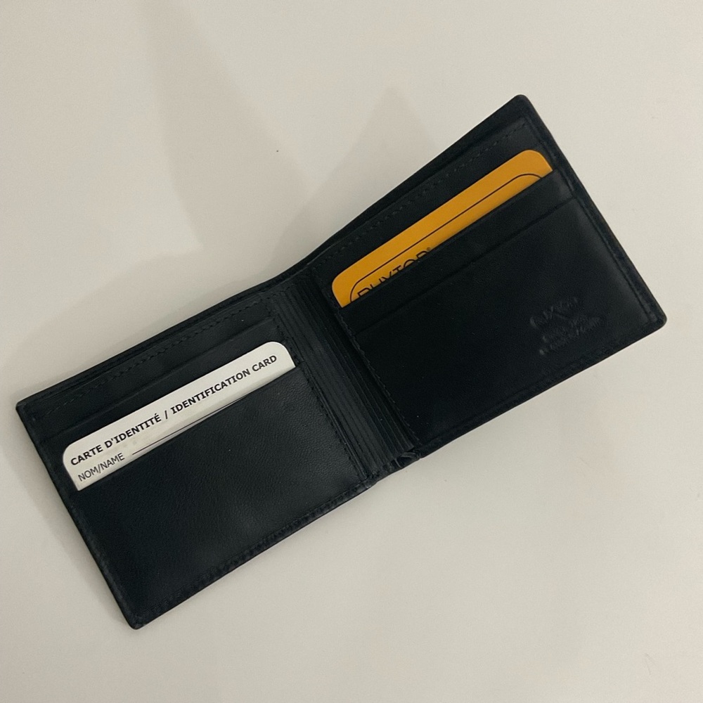 Vintage Buxton Men’s black leather Wallet
